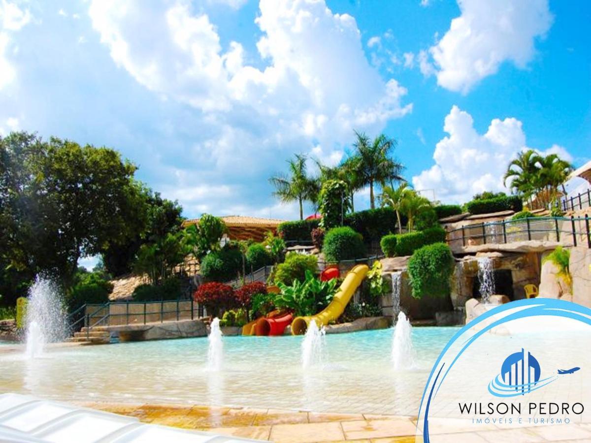 Piazza Diroma - Acqua Park E Splash Caldas Novas Dış mekan fotoğraf